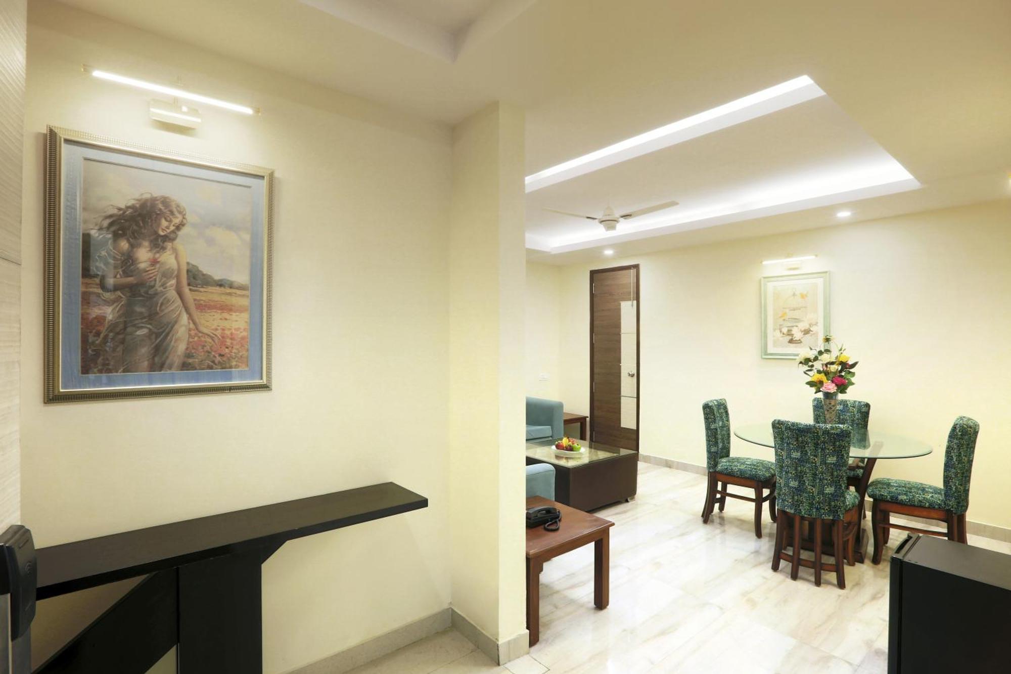 Hotel East End Mahipalpur Delhi Airport New Delhi Exterior photo
