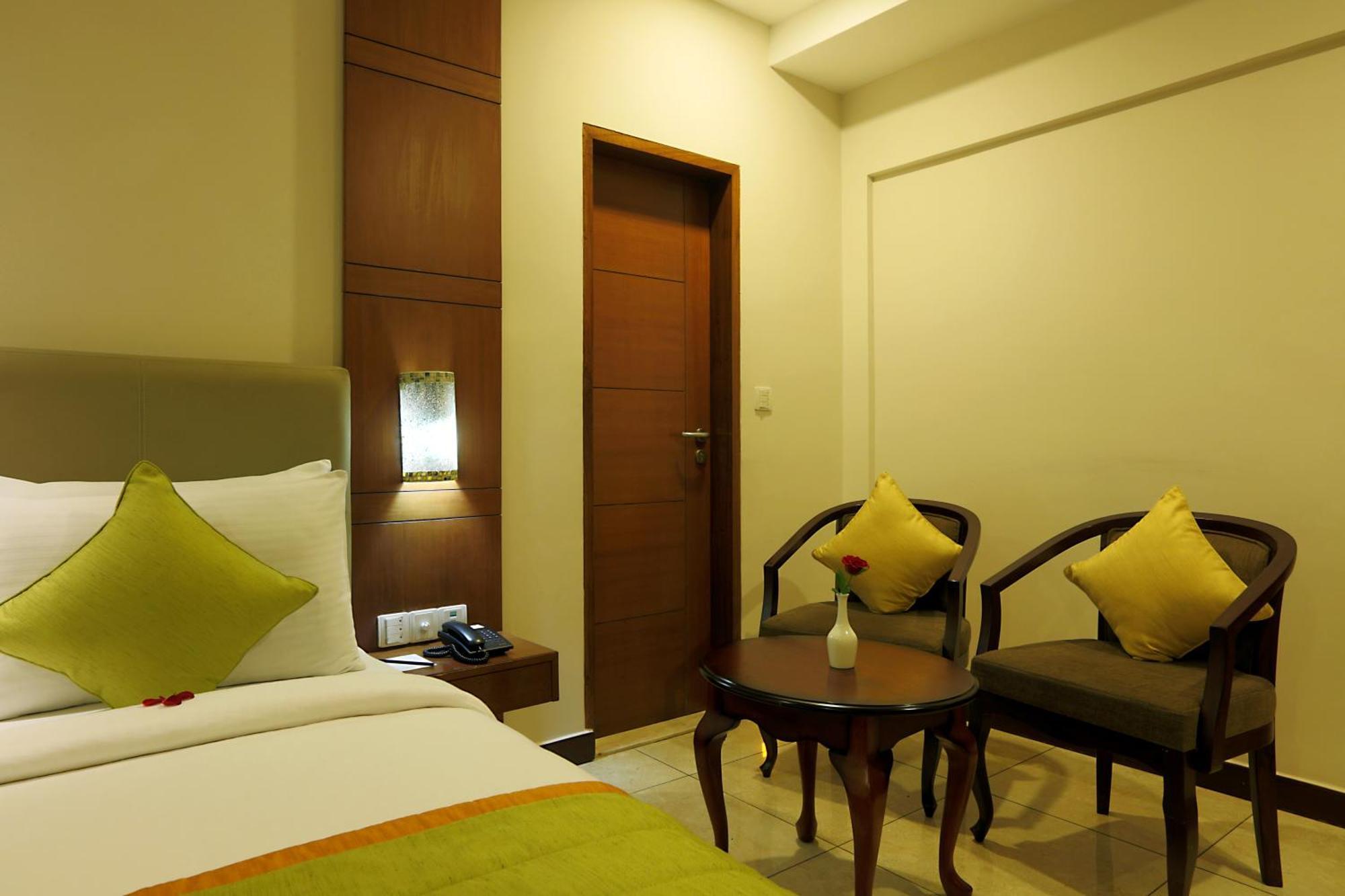 Hotel East End Mahipalpur Delhi Airport New Delhi Exterior photo