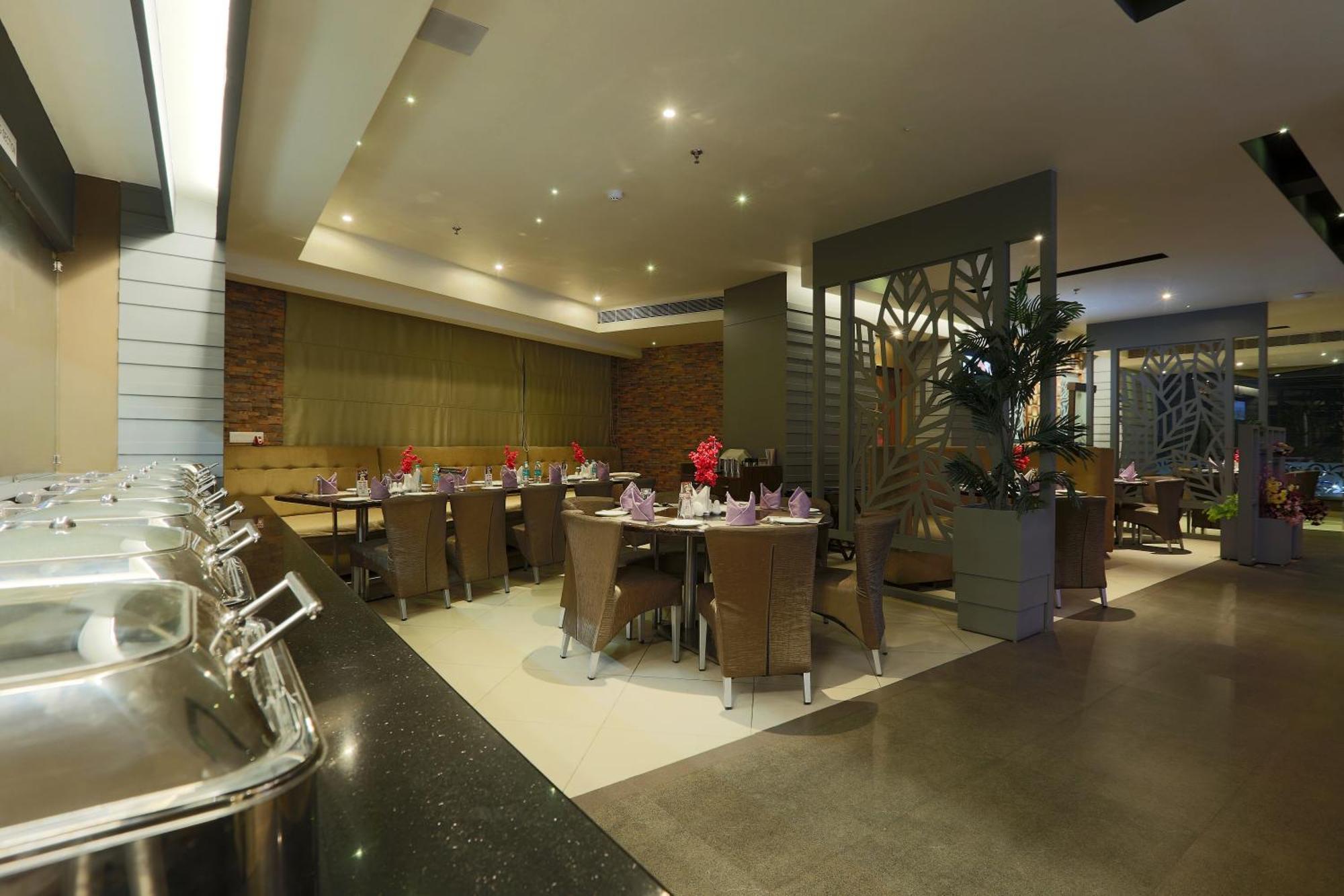 Hotel East End Mahipalpur Delhi Airport New Delhi Exterior photo