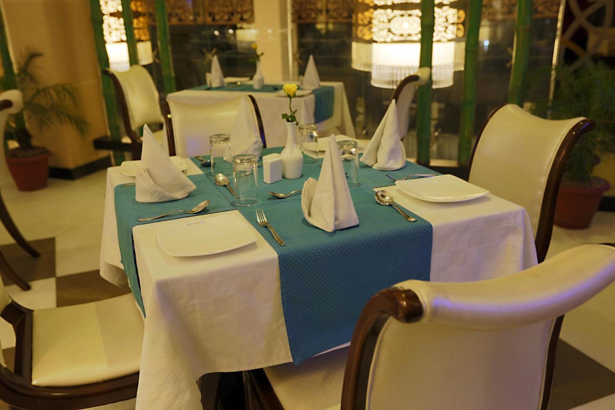 Hotel East End Mahipalpur Delhi Airport New Delhi Exterior photo