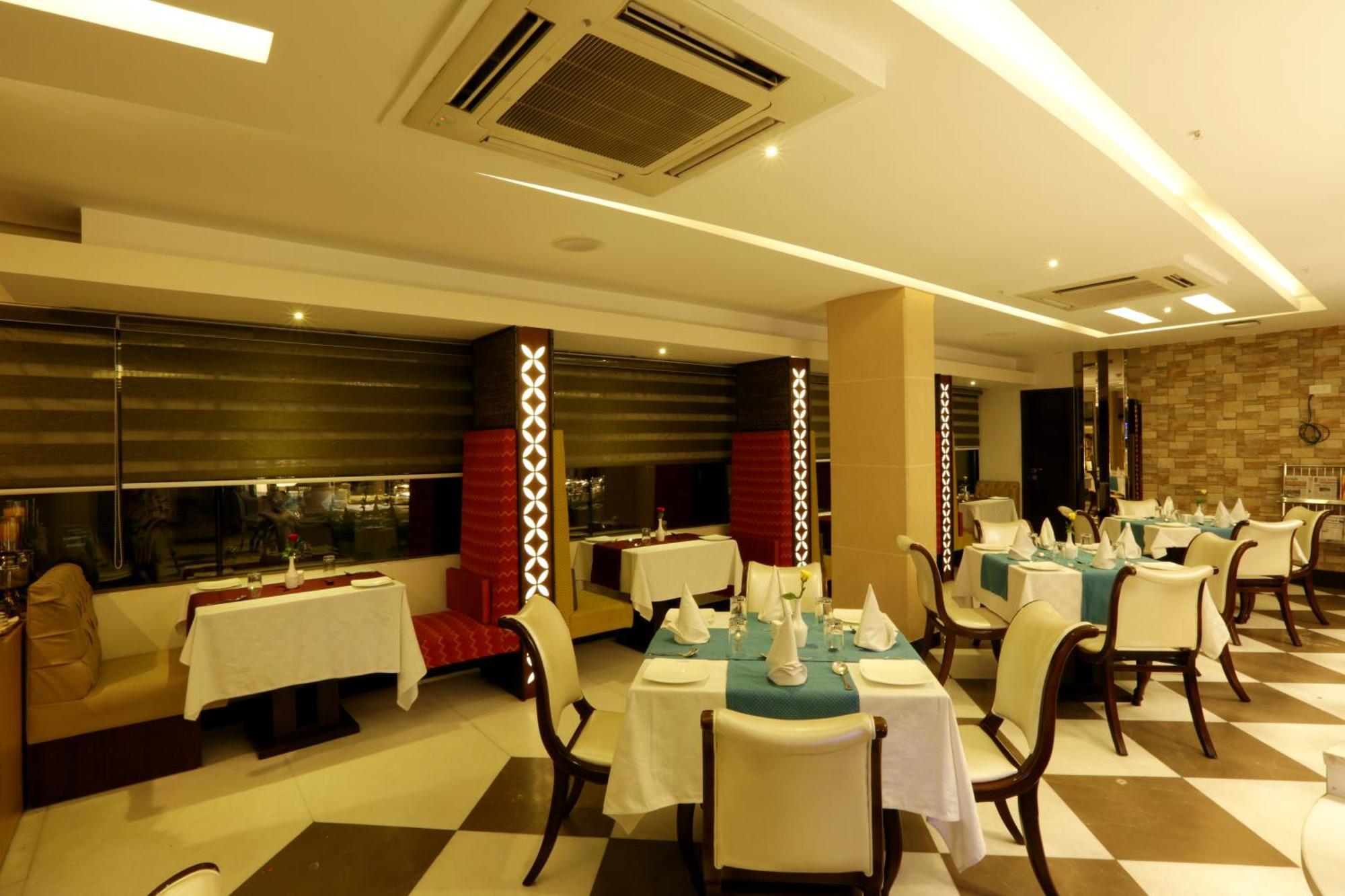 Hotel East End Mahipalpur Delhi Airport New Delhi Exterior photo