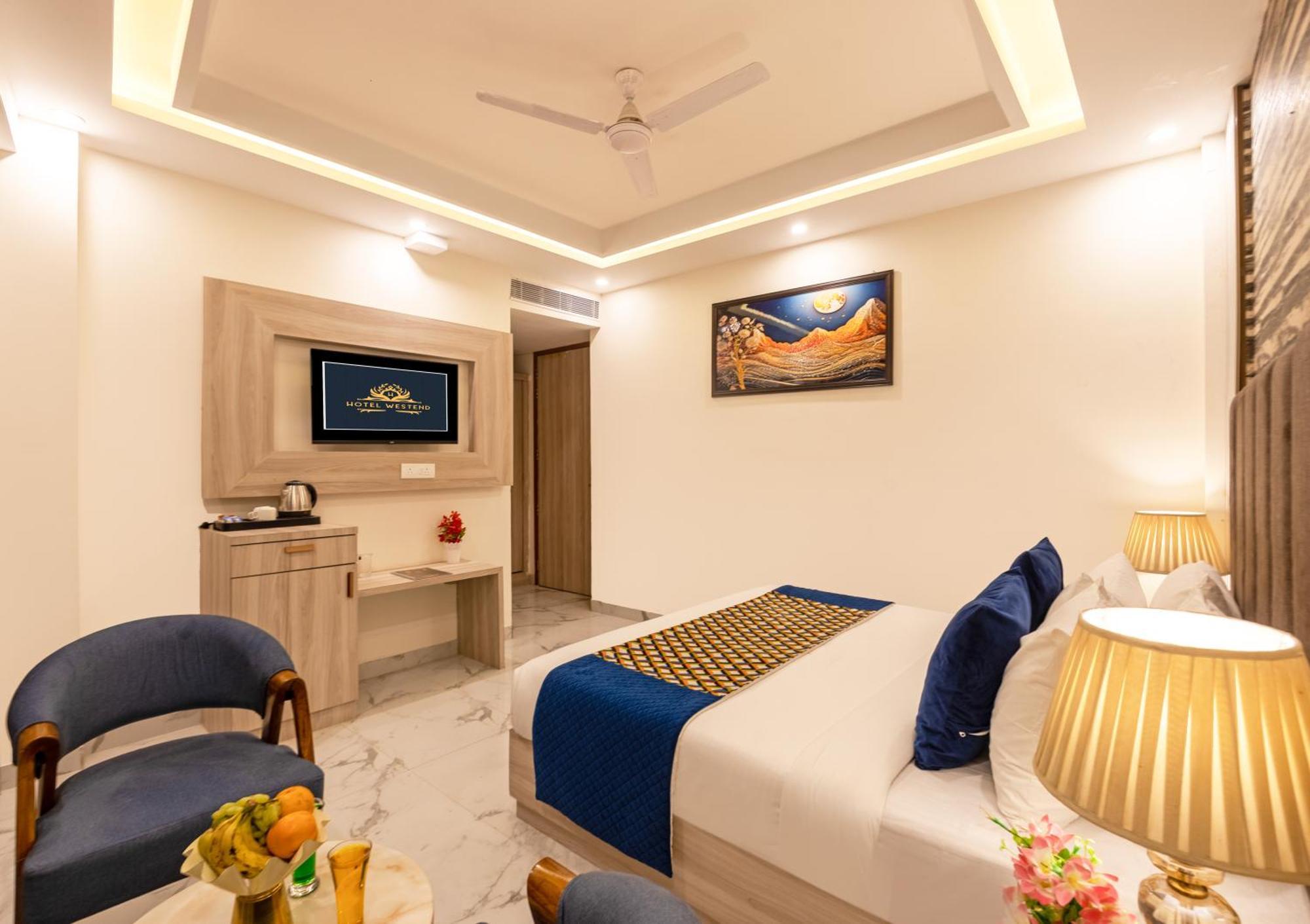 Hotel East End Mahipalpur Delhi Airport New Delhi Exterior photo